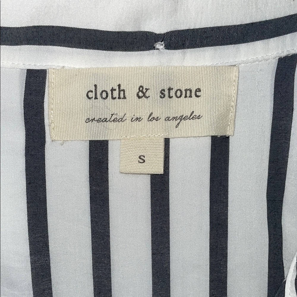 Cloth &‎ Stone Black and White Notched Collar Button Down Shirt - Picture 2 of 7